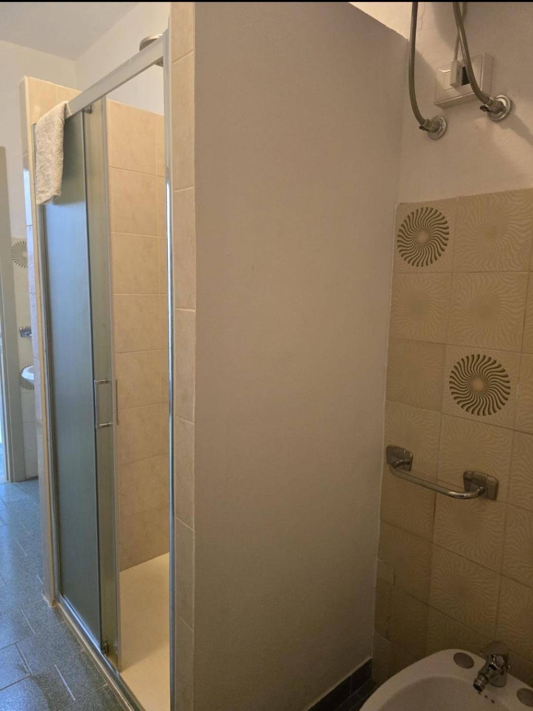 لا ماداّلينا Guest House Tra Rocce E Mare المظهر الخارجي الصورة