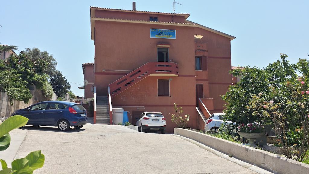 لا ماداّلينا Guest House Tra Rocce E Mare المظهر الخارجي الصورة
