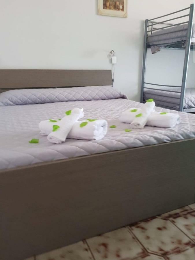 لا ماداّلينا Guest House Tra Rocce E Mare المظهر الخارجي الصورة
